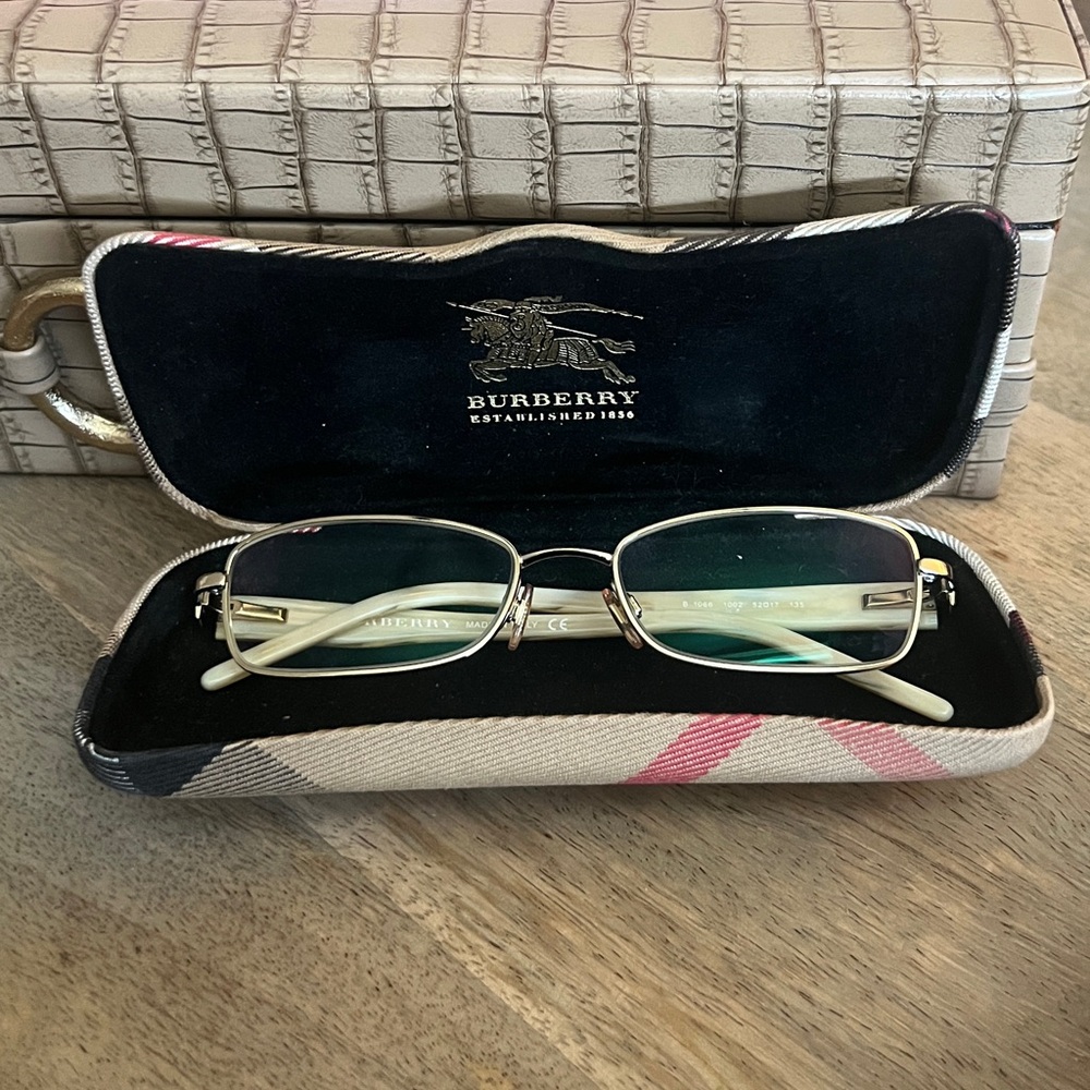 Burberry Glasses Gold frame with cream textured arms.